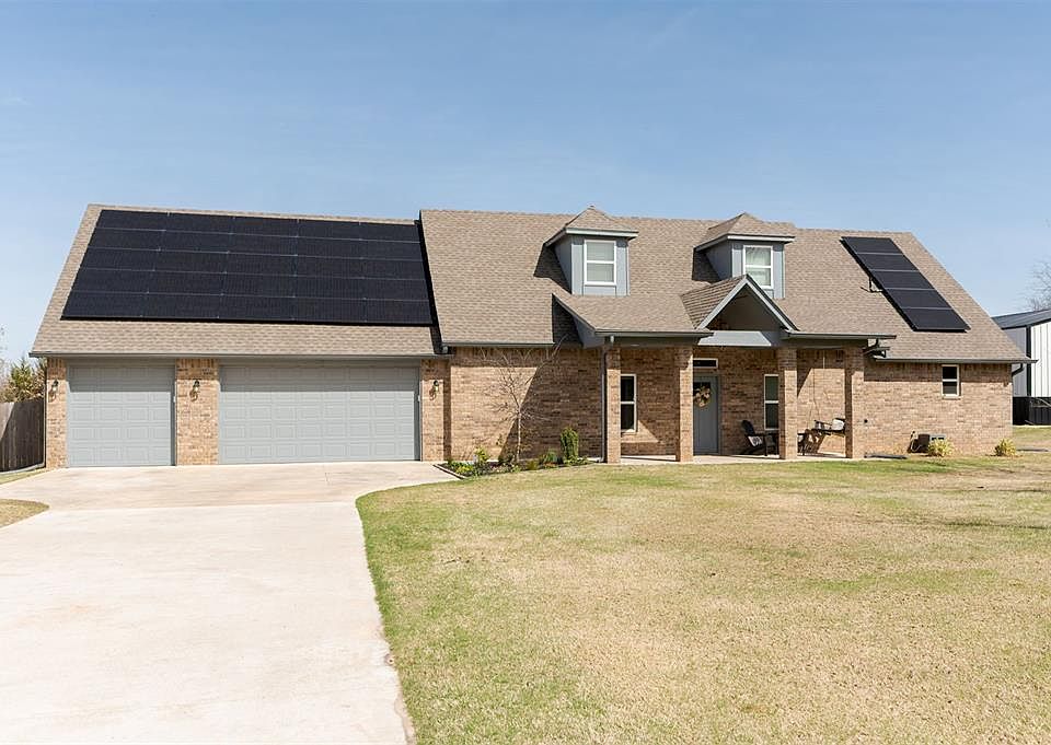 1st image of 2899 Pecan Rdg