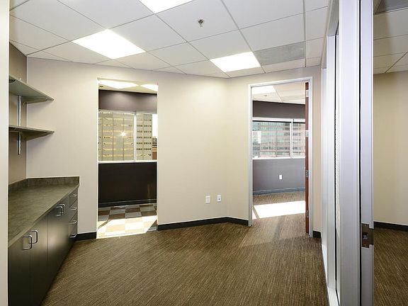 4th image of 1800 Glenarm Pl Ste 950