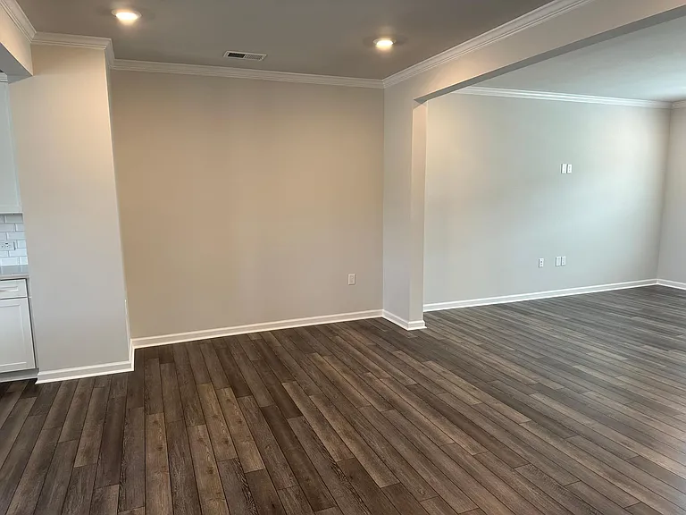 627 Gimari Dr — Photo 6