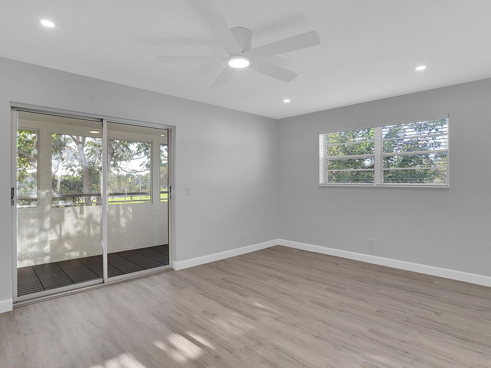 1st image of 308 Farnham M