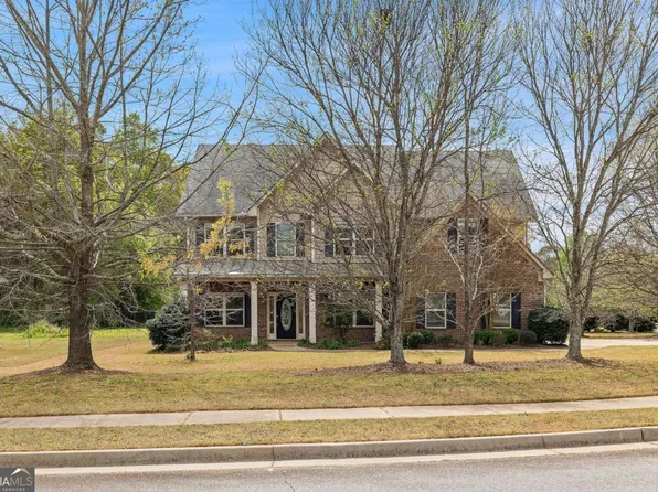 316 Norway Spruce Ct, Locust Grove, GA 30248