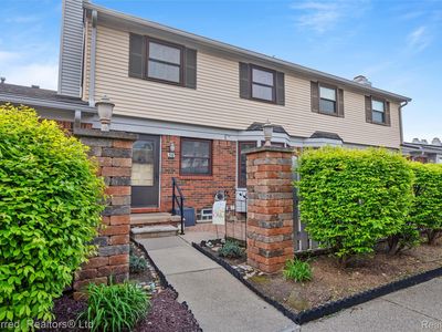1921 Vine Way Dr APT 36, Canton, MI, 48188