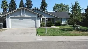 8152 Clarion Cir photo 1