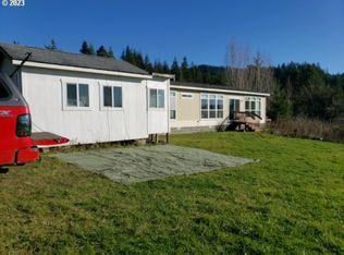 95968 Sugarloaf Mountain Ln, Myrtle Pt, OR 97458