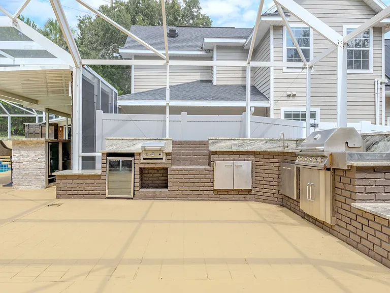 33721 Spring Dr — Photo 43