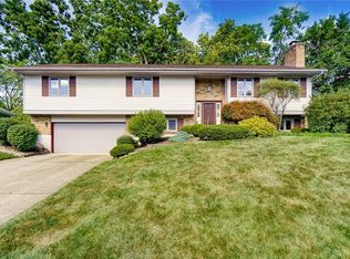 7661 Turtle Creek Dr, Dayton, OH 45414