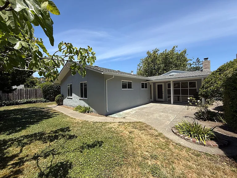 31 Dorset Ln — Photo 9