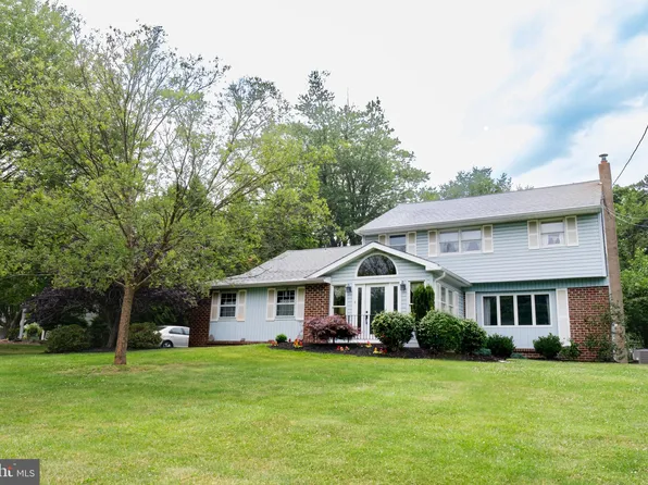 114 Quince Dr, Hatboro, PA 19040