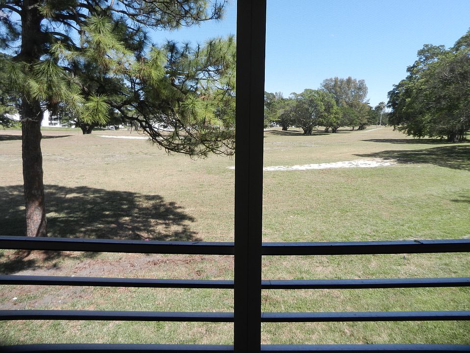 1st image of 253 Grantham Cir #C