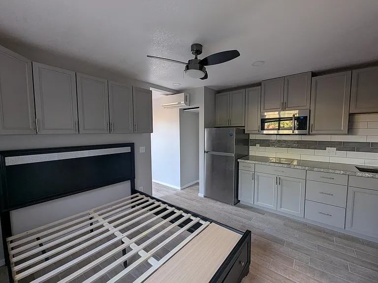 1251 E Bluebell Ln — Photo 12