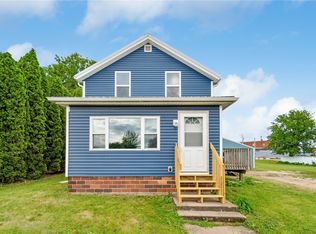 306 7th Ave, Clarence, IA 52216