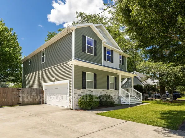 615 Roland Dr, Norfolk, VA 23509