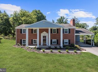 10213 Donleigh Dr, Columbia, MD 21046