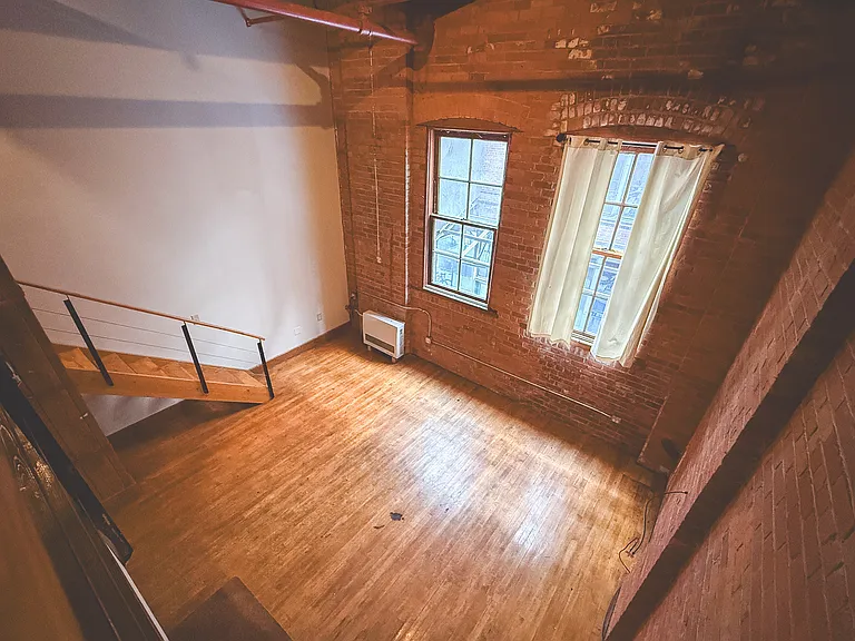 Grand Lofts — Photo 23