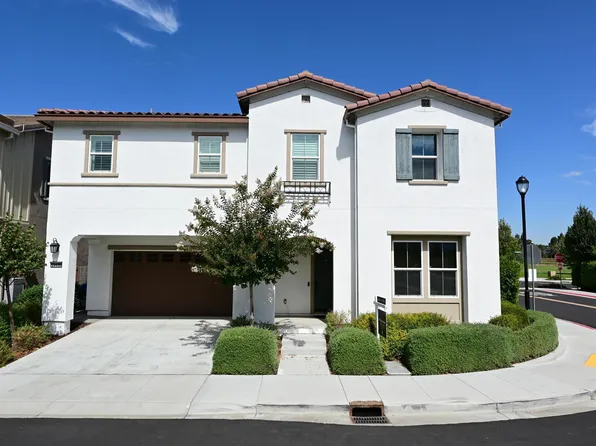 39490 N Darner Dr, Newark, CA 94560