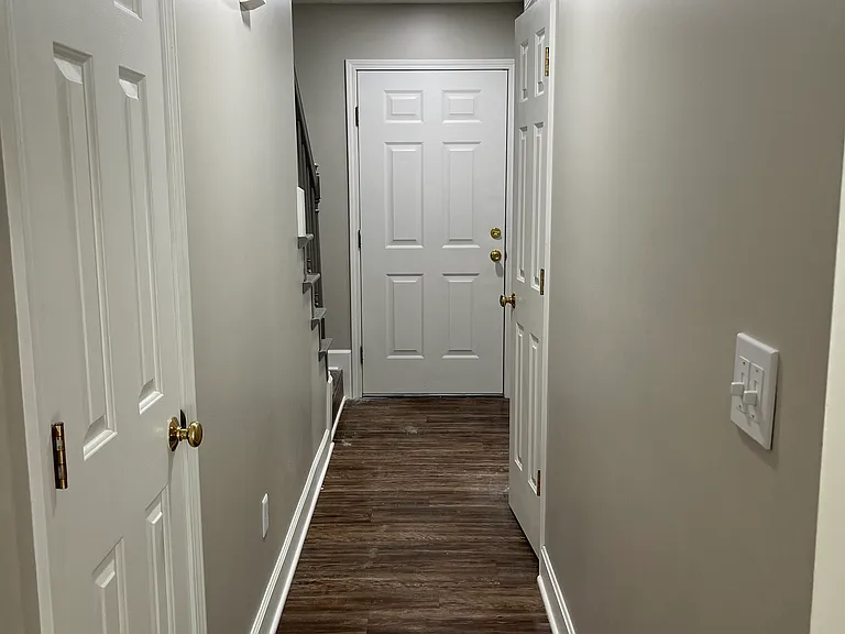 313 Lois Ln #1 — Photo 12
