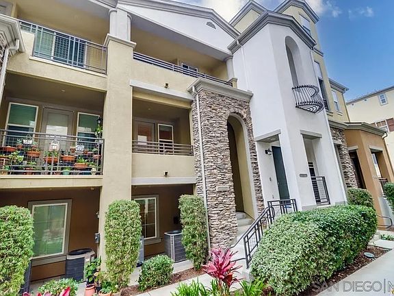 5th image of 8889 Promenade North Pl