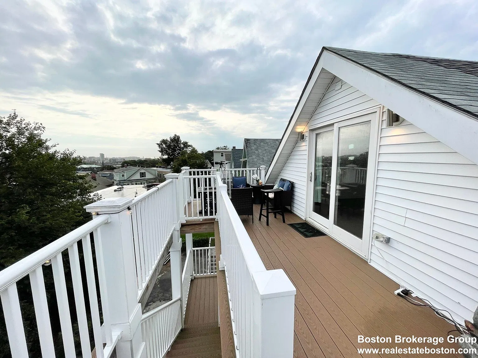6 bed, 2.5 bath, $9,000 — Photo 1