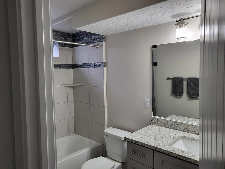 364 S 3450 W — Photo 18