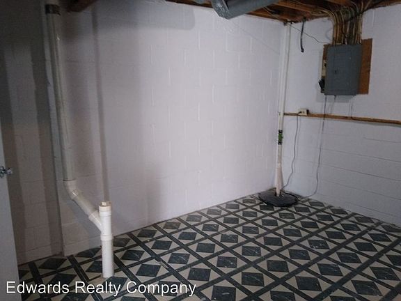 2nd image of 3723 Ellerdale Dr