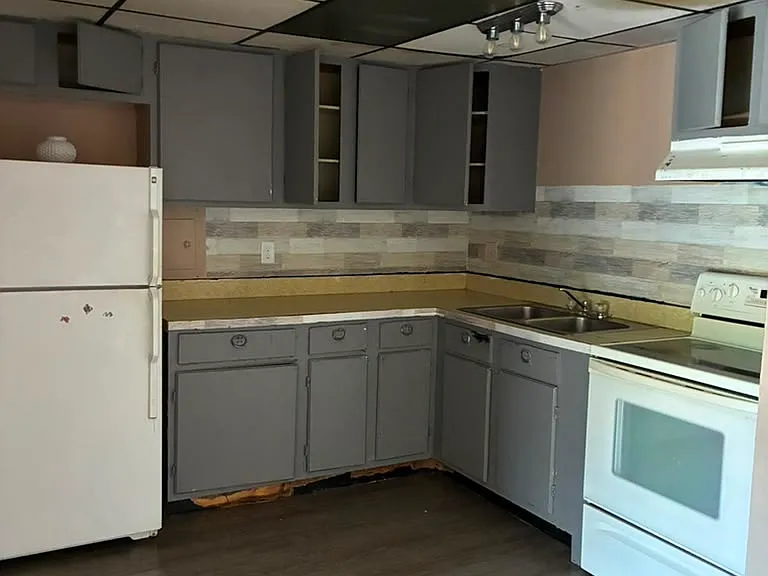 553 Ashland Ave #F — Photo 5