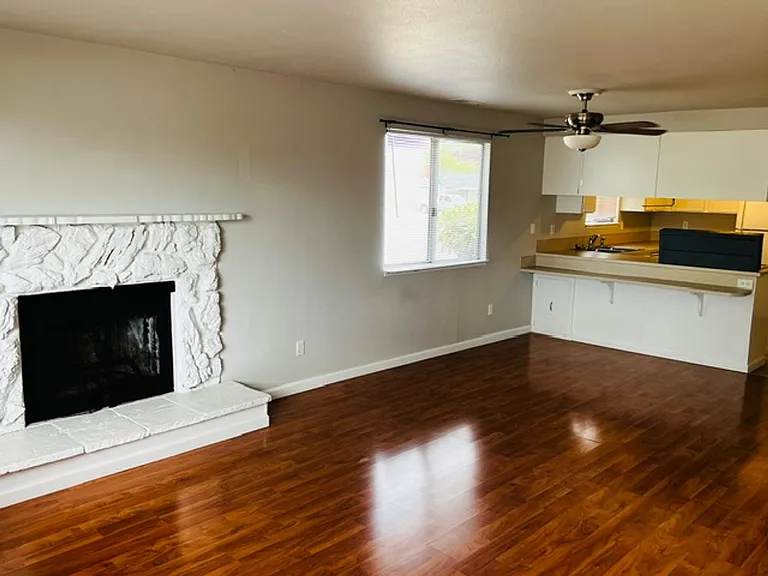 Prairie Place Duplexes — Photo 7
