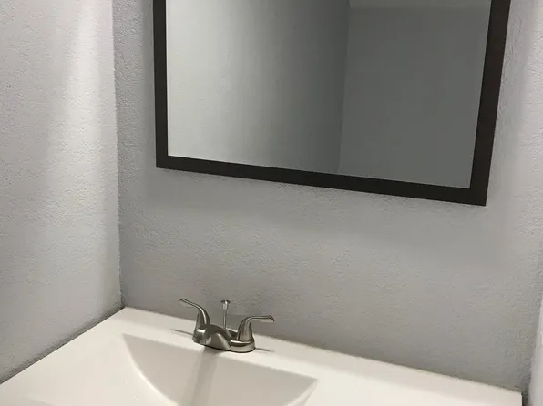 833 W Harwood Rd APT F, Hurst, TX 76054