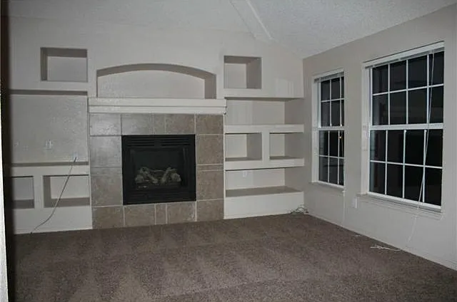 443 Emerald Shore Ln — Photo 10