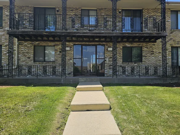 4231 N 104th St #5, Milwaukee, WI 53222