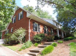 1056 Cantering Rd, High Point, NC 27262