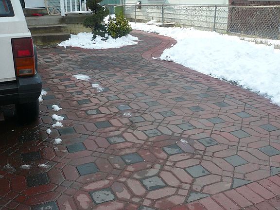Sidewalk pavers