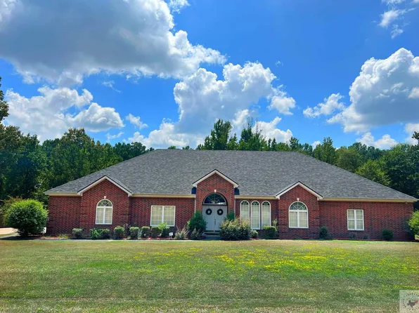 175 White Oak Pl, Texarkana, TX 75501
