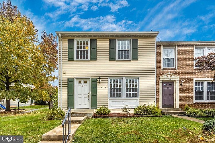 1st image of 7809 White Cliff Ter