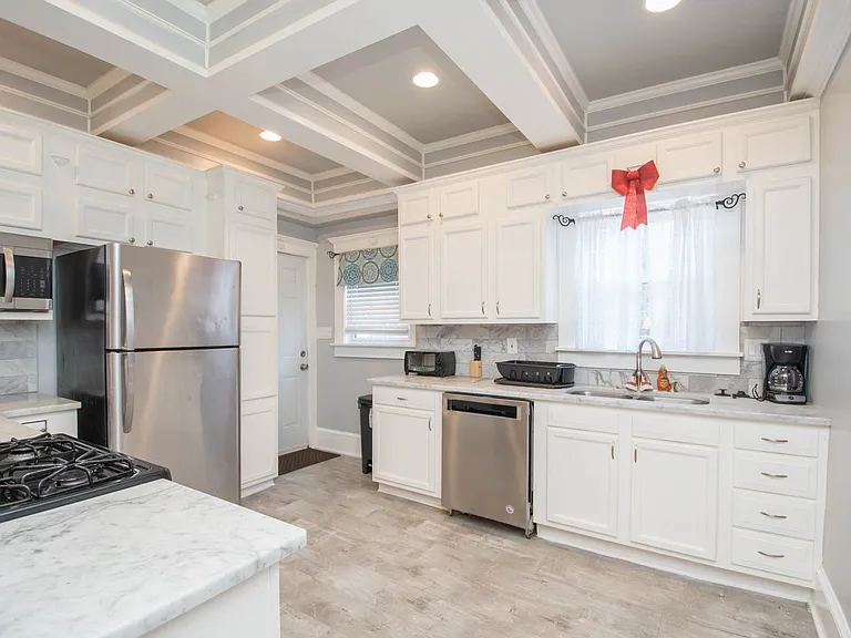 1540 Melrose Dr SW #1 — Photo 6
