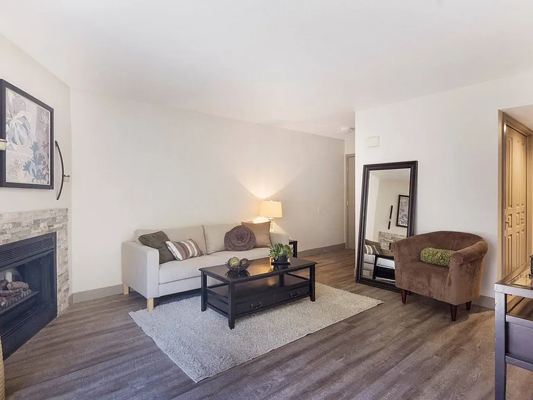 1x1 Living room