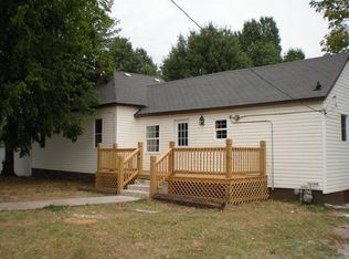 2238 N Fairway Ave, Springfield, MO 65803
