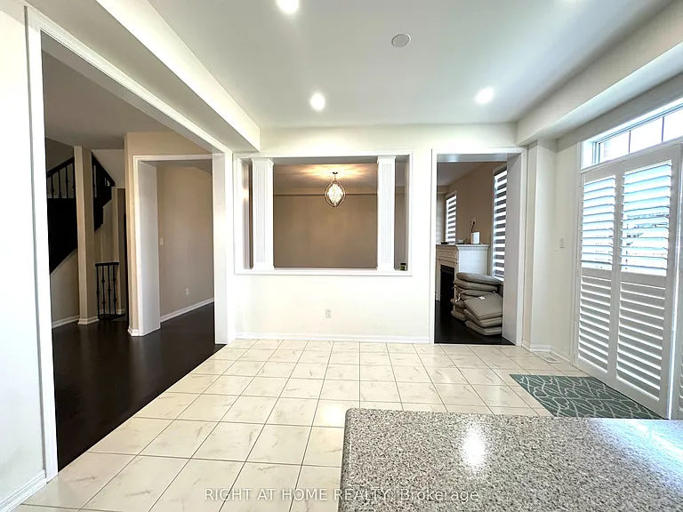 116 Hurst Dr — Photo 13