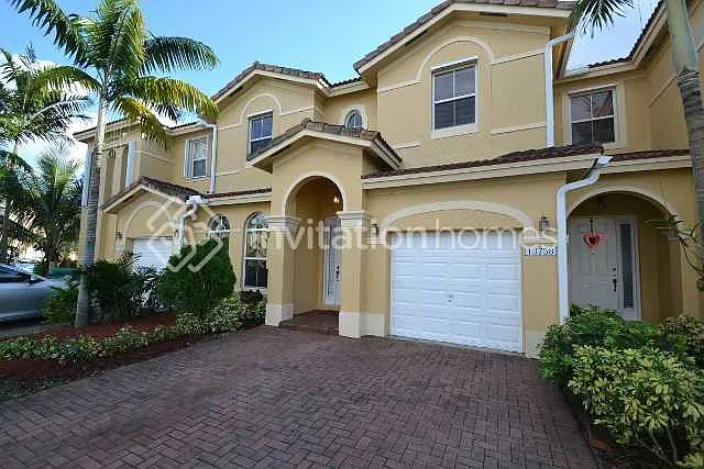 13758 SW 116th Ln — Photo 1