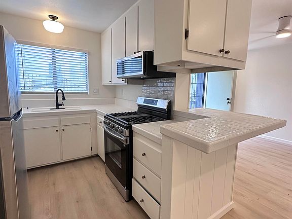 5th image of 930 Avenue 22