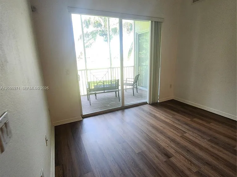 3600 Oaks Clubhouse Dr #206 — Photo 84