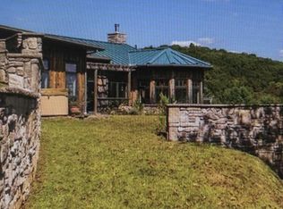 3420 Little Sancho Creek Rd, Middlebourne, WV 26149