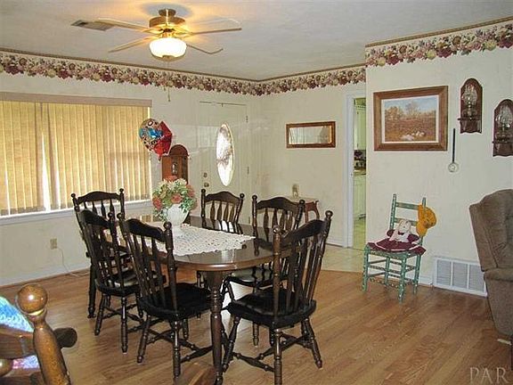 2nd image of 5415 Sun Valley Dr