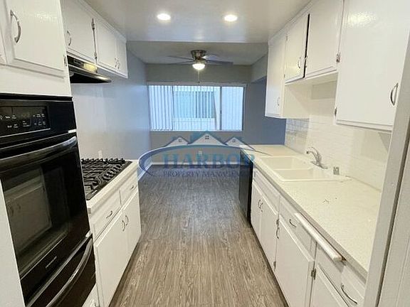 4th image of 822 S Leland St APT 2