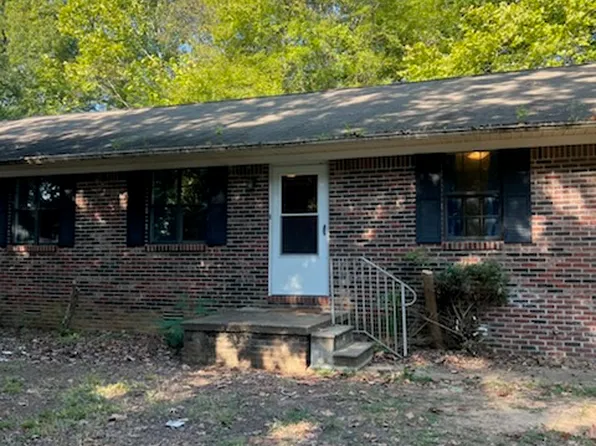 481 Tower Rd, Huntingdon, TN 38344