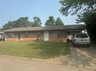1100 Crawford Ave, Springdale, AR 72764