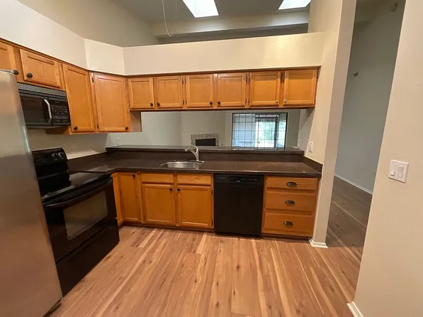 932 N Rolling Green Rd, Dewey, AZ 86327