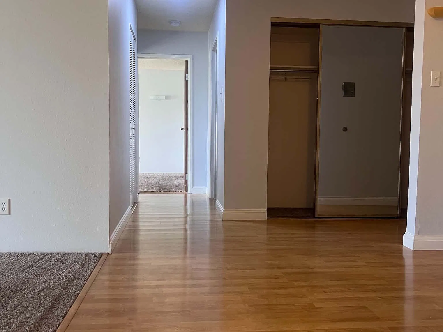 2 bed, 1200 sqft, $2,250 — Photo 3