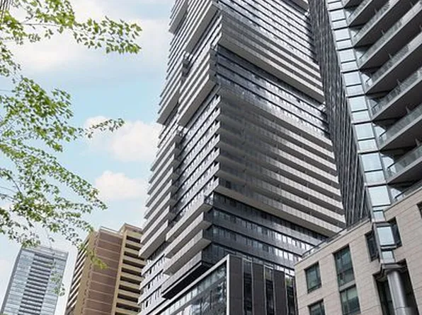 55 Charles St E, Toronto, ON