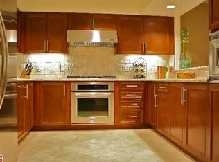 8238 W Manchester #306, Los Angeles, CA 90293