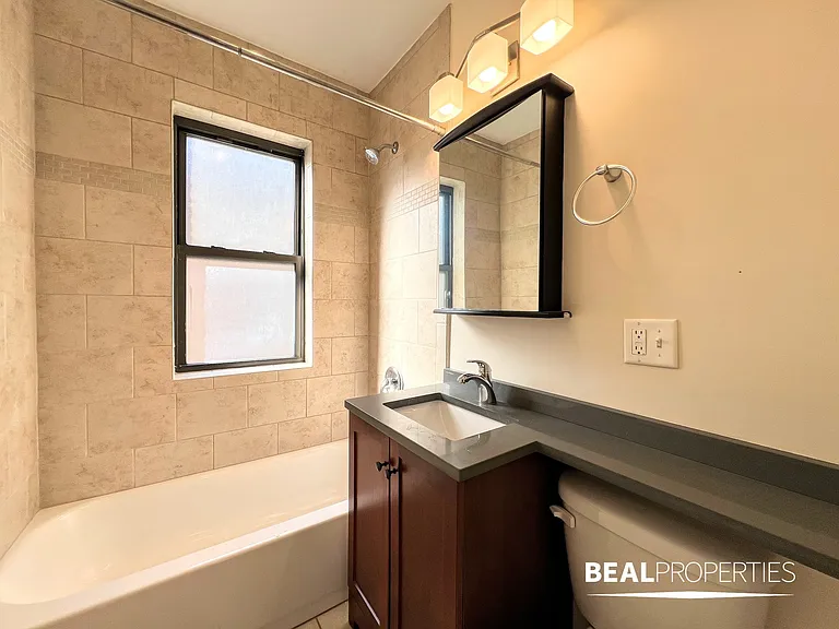 2954 N Seminary Ave #1 — Photo 10